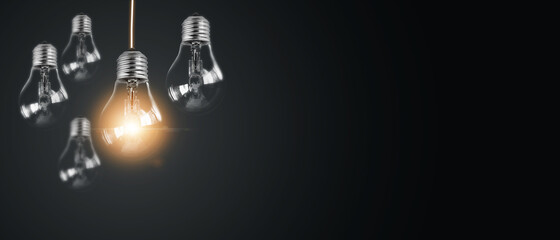 《远离尘嚣》说明了什么