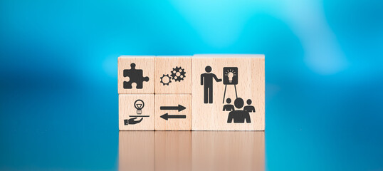 《远离尘嚣》说明了什么